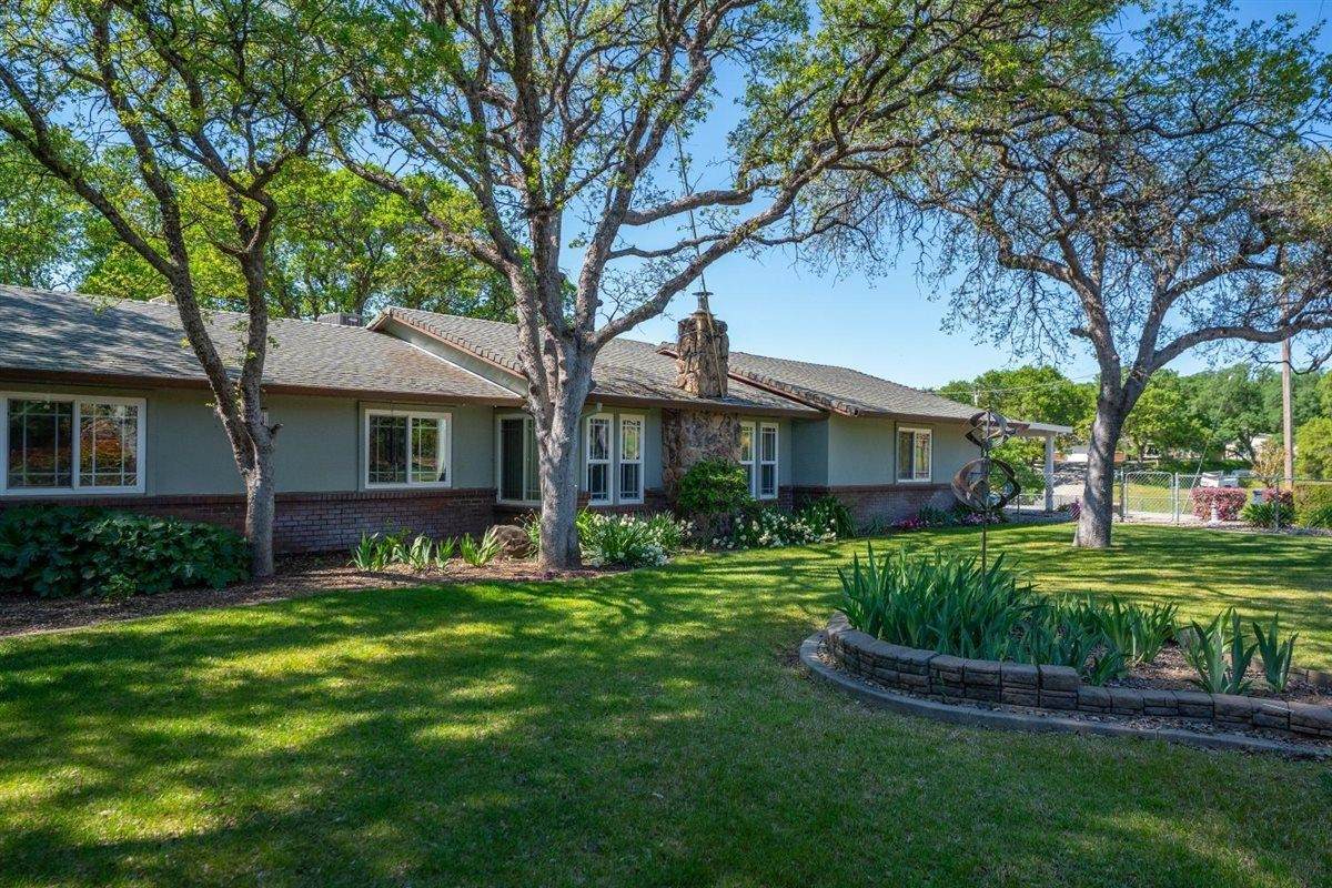 14965 Oak Knoll Drive - Photo 1
