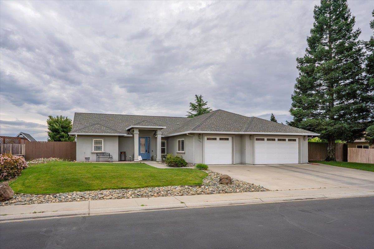 12890 Ivy Lane - Photo 1