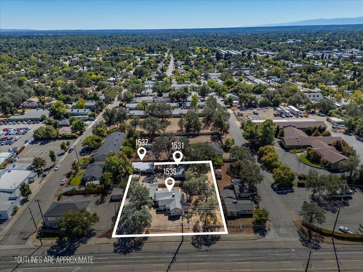 1535 Cypress Avenue - Photo 1
