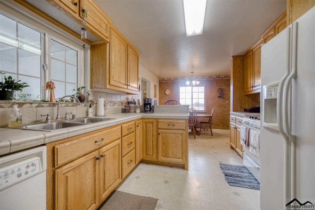 23676 Gyle Road - Photo 1