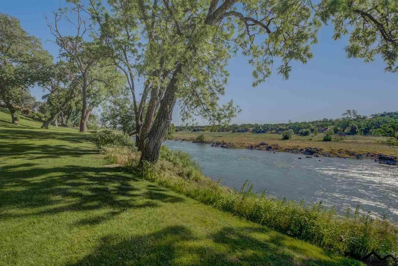 15520 China Rapids Drive - Photo 1