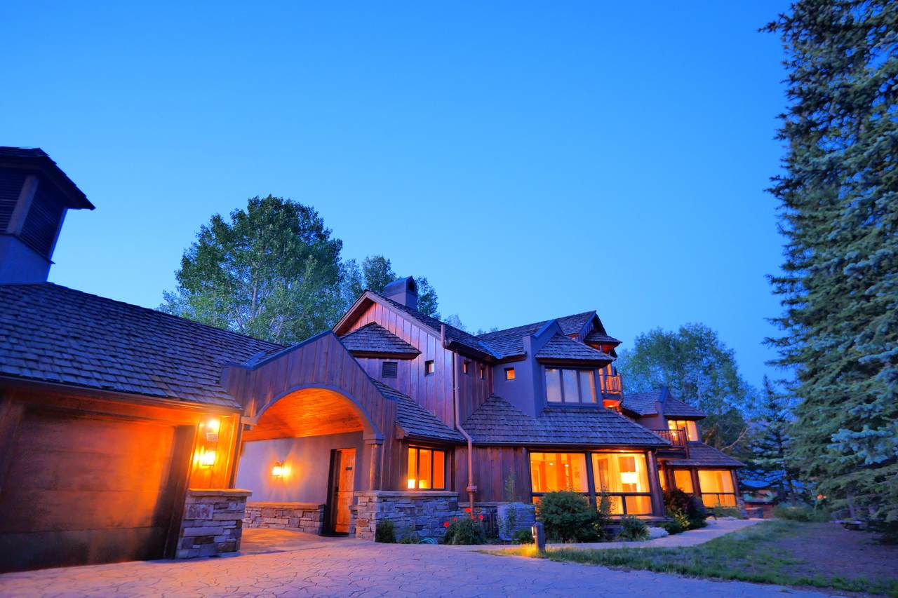https://bt-photos.global.ssl.fastly.net/telluride/1280_boomver_7_44224-2.jpg