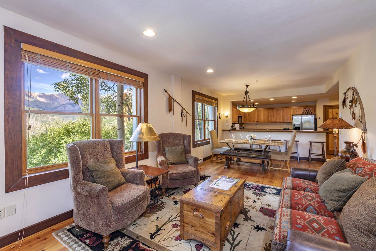 135 San Joaquin Road - Photo 1