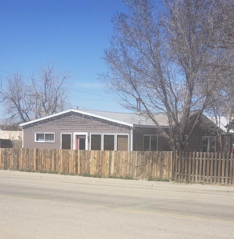 1135 Grand Avenue - Photo 1