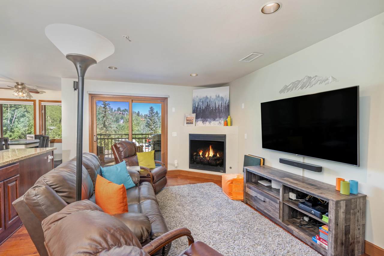 323 Adams Ranch Road - Photo 1