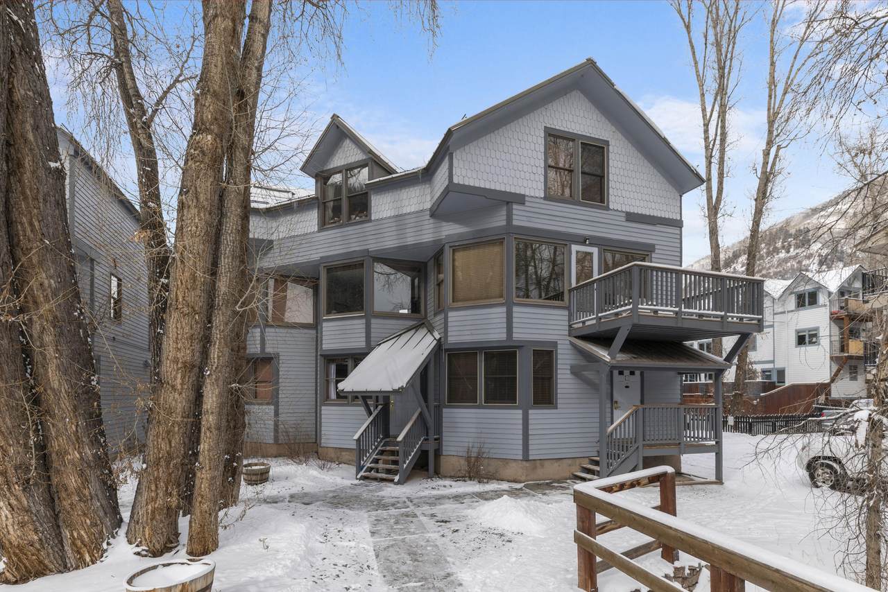 653 Pacific Avenue - Photo 1