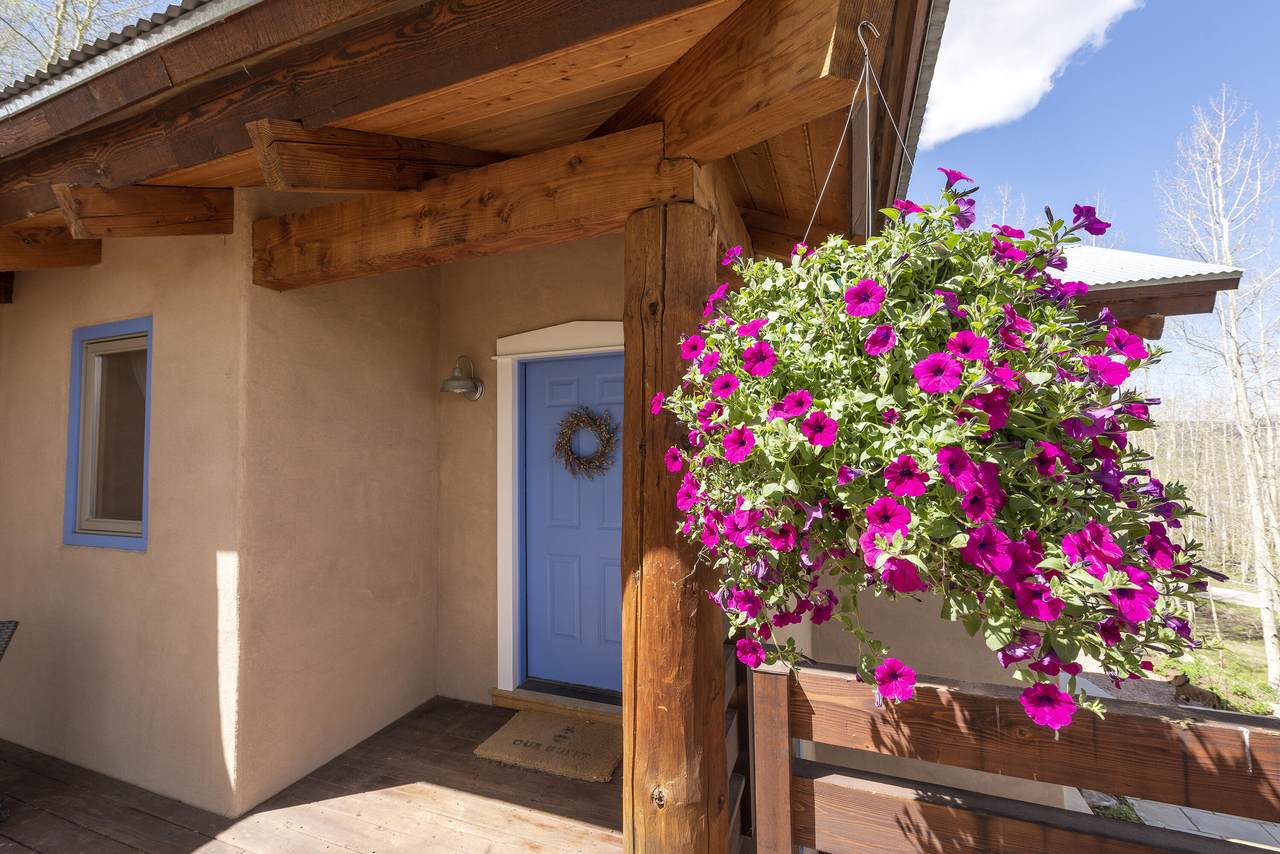 https://bt-photos.global.ssl.fastly.net/telluride/1280_boomver_1_42574-2.jpg