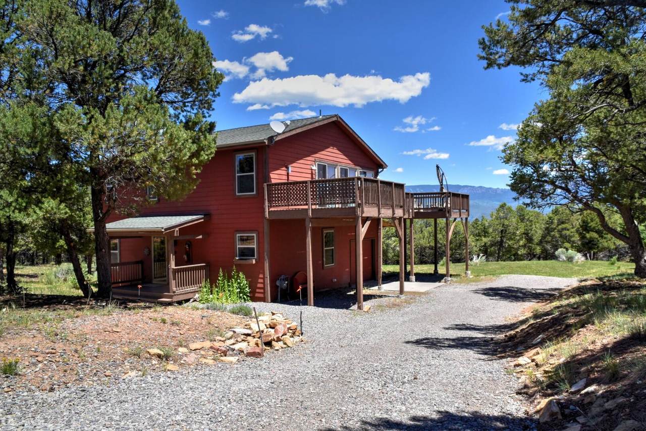281 Oak Road - Photo 1