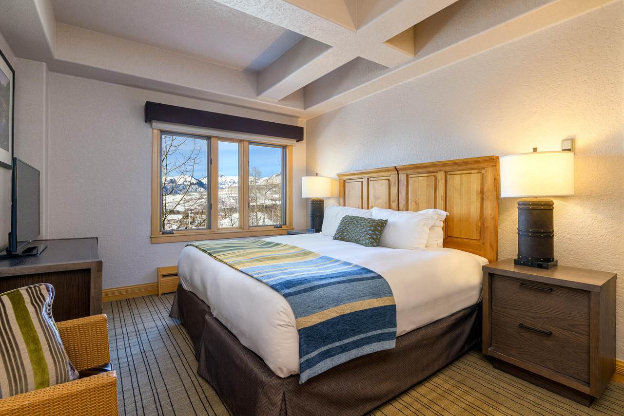 https://bt-photos.global.ssl.fastly.net/telluride/1280_boomver_1_43118-2.jpg