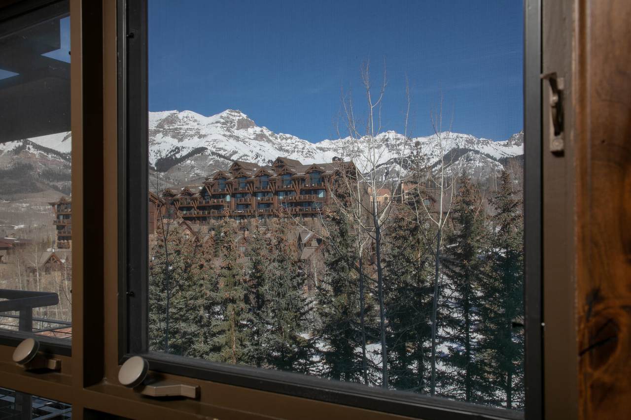 https://bt-photos.global.ssl.fastly.net/telluride/1280_boomver_1_43317-2.jpg