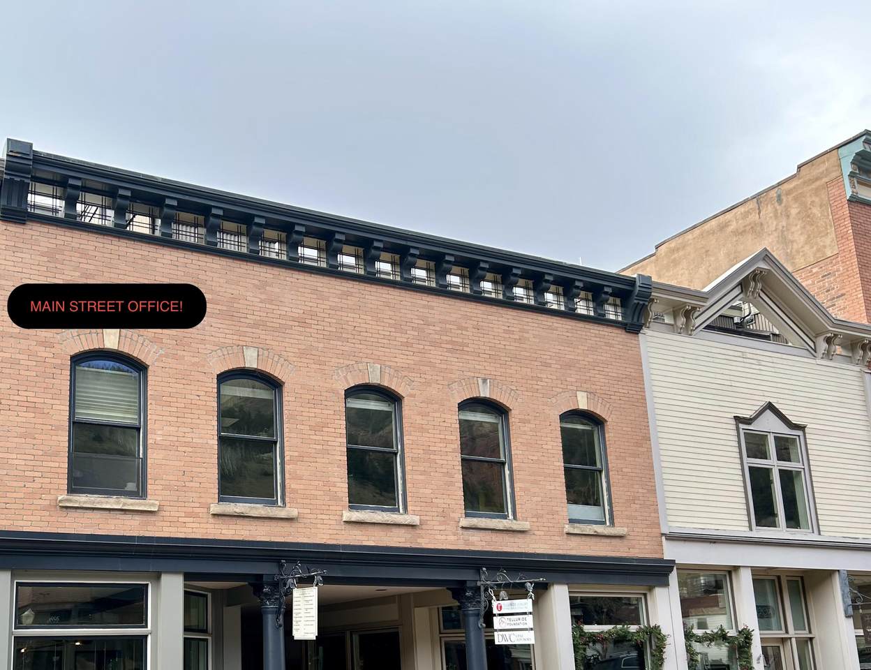 220 Colorado Avenue - Photo 1
