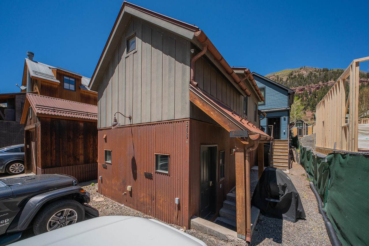 548 Pacific Avenue - Photo 1