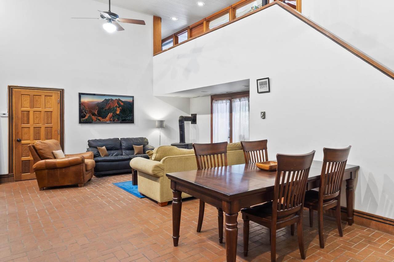 124 Pacific Avenue - Photo 1