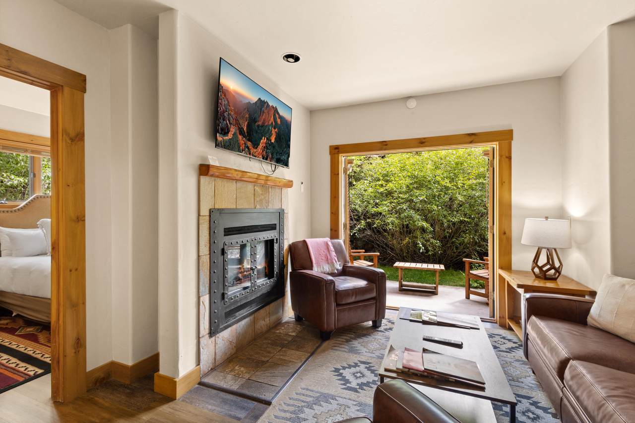 457 Mountain Village Boulevard - Photo 1