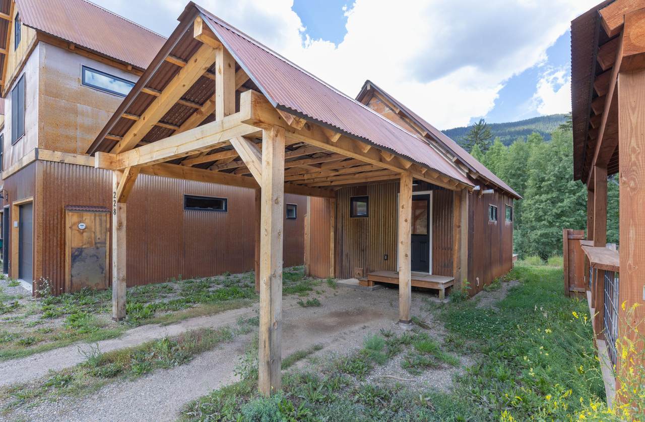 https://bt-photos.global.ssl.fastly.net/telluride/1280_boomver_1_43937-2.jpg