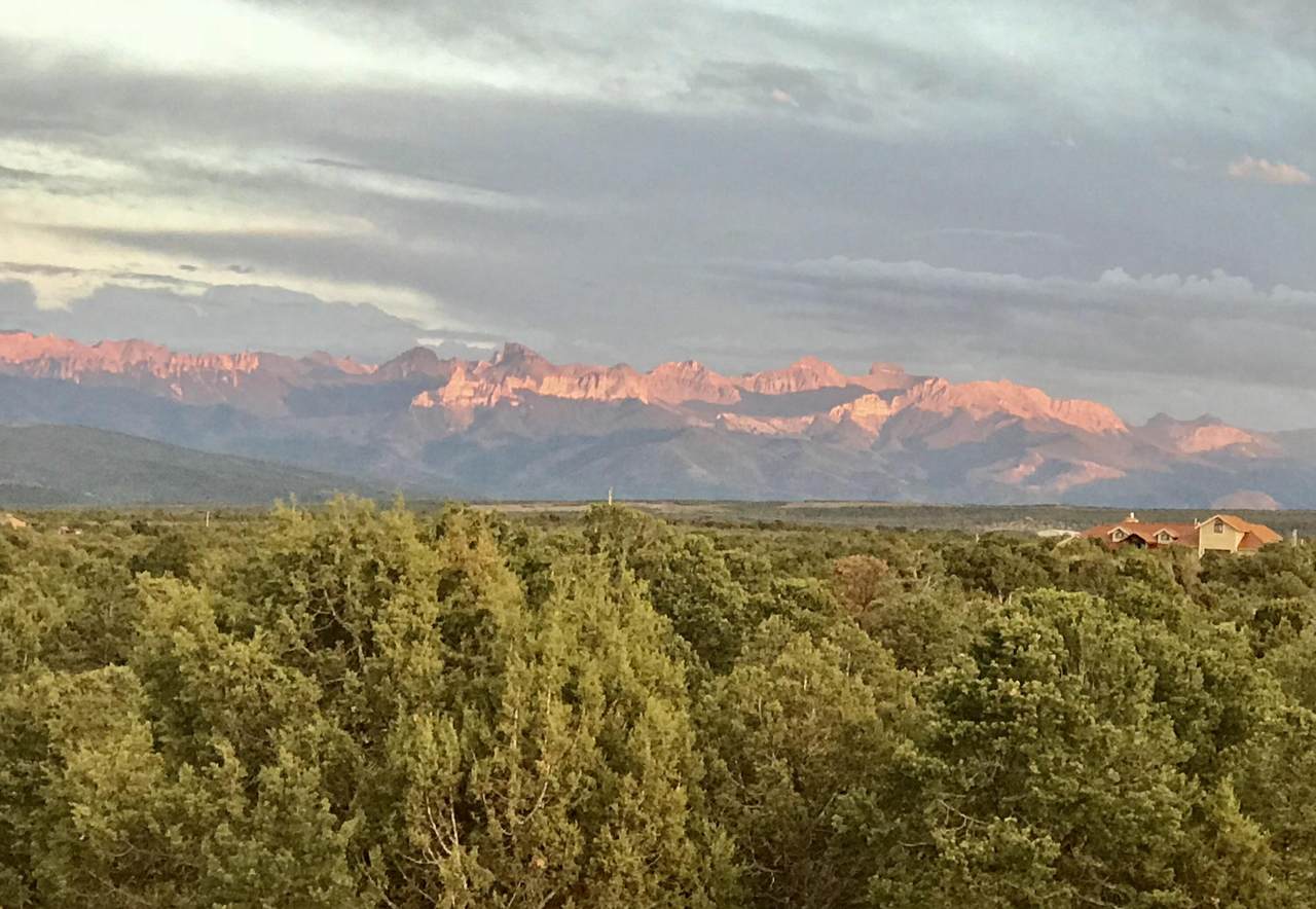 https://bt-photos.global.ssl.fastly.net/telluride/1280_boomver_1_43960-2.jpg