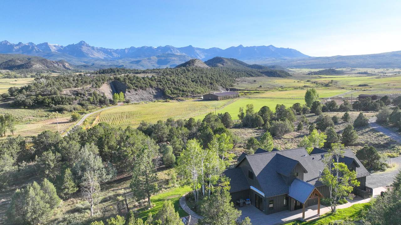 1076 Pleasant Point Drive - Photo 1