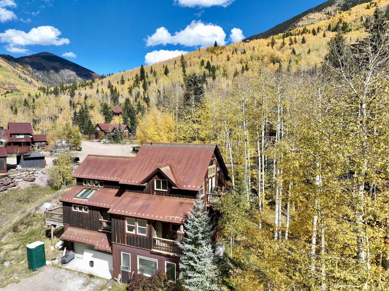 456 Silverglance Way - Photo 1