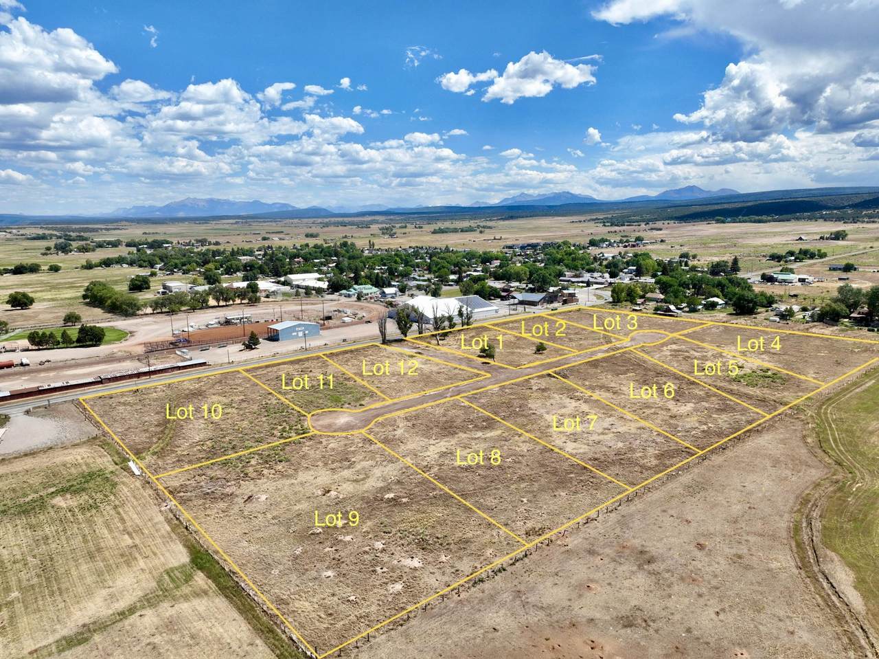 112 Oro Place - Photo 1