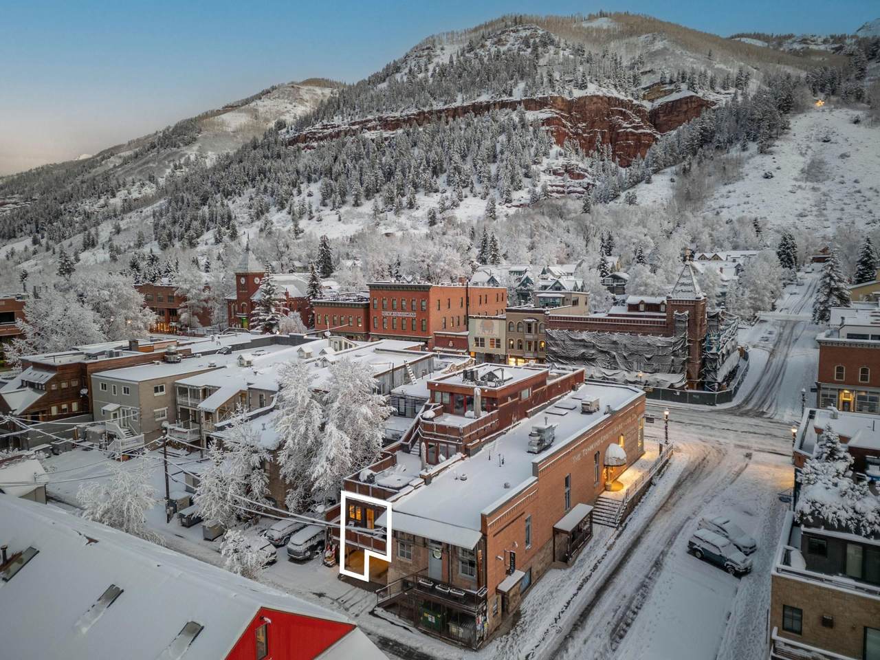 204 Colorado Avenue - Photo 1