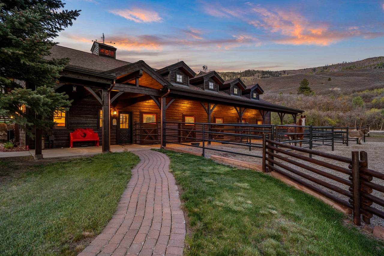 https://bt-photos.global.ssl.fastly.net/telluride/1280_boomver_1_44452-2.jpg