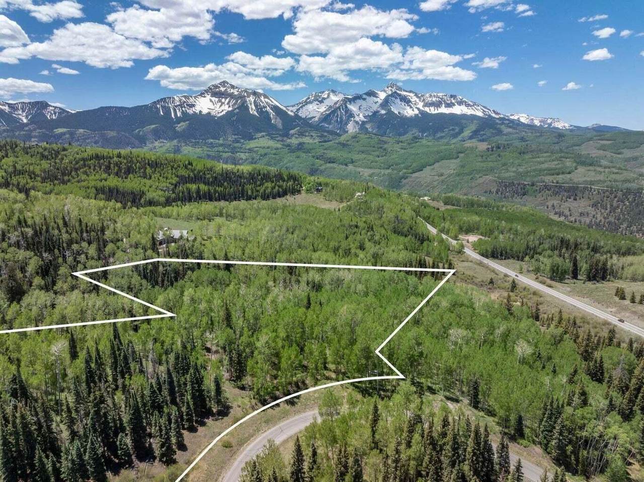 https://bt-photos.global.ssl.fastly.net/telluride/1280_boomver_1_44479-2.jpg