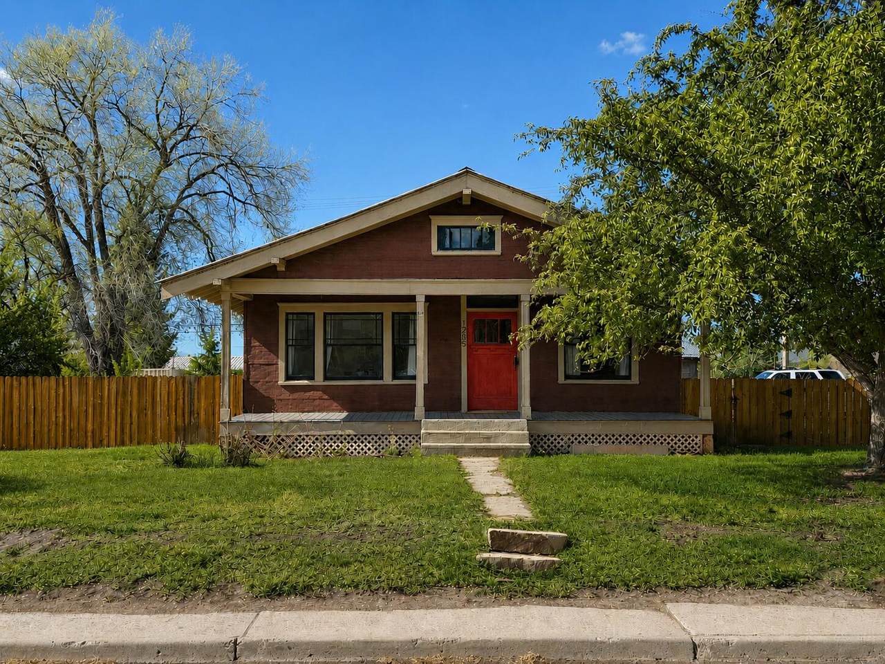 1285 Grand Avenue - Photo 1