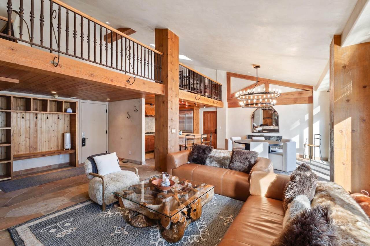 https://bt-photos.global.ssl.fastly.net/telluride/1280_boomver_1_44488-2.jpg