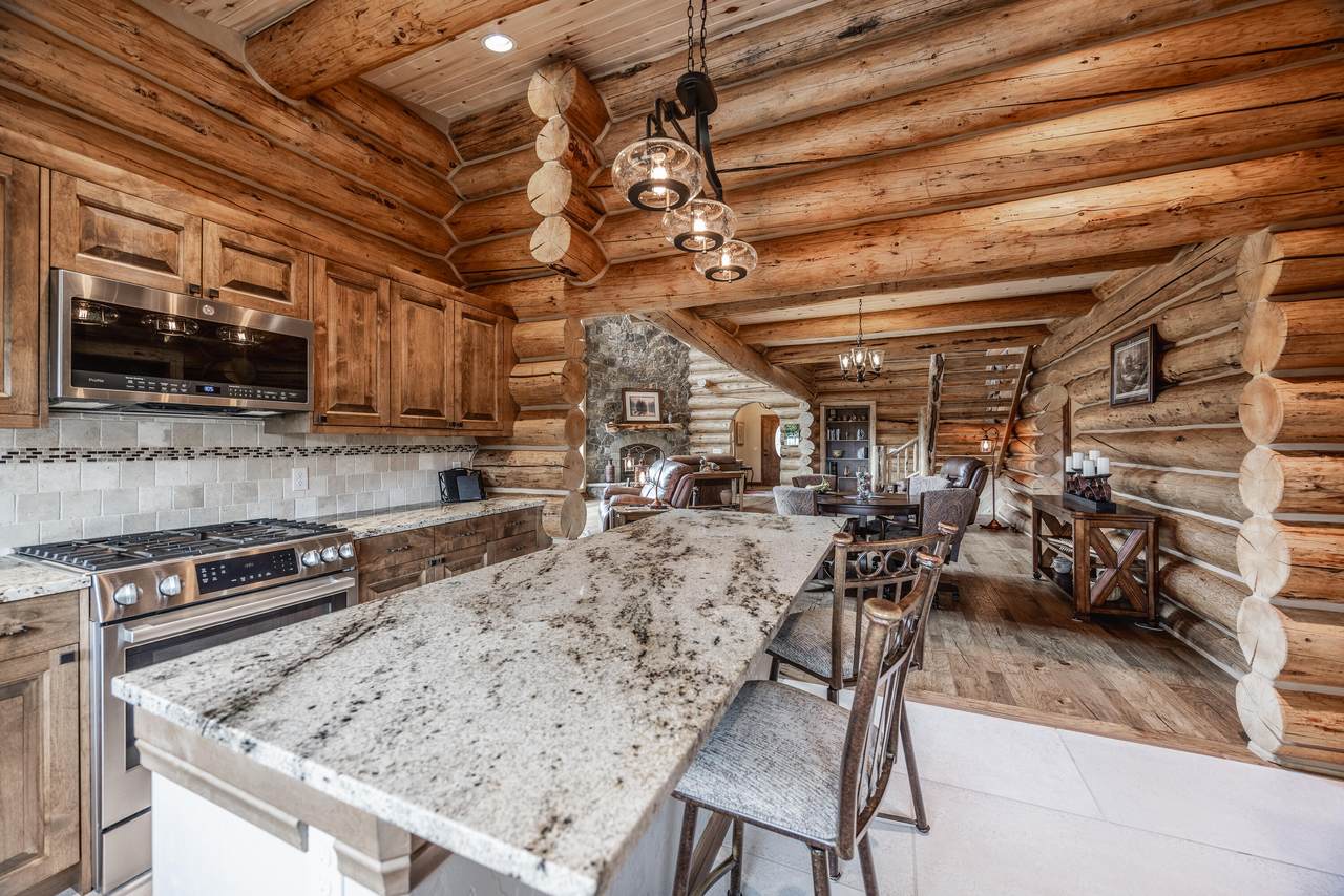 https://bt-photos.global.ssl.fastly.net/telluride/1280_boomver_1_44490-2.jpg