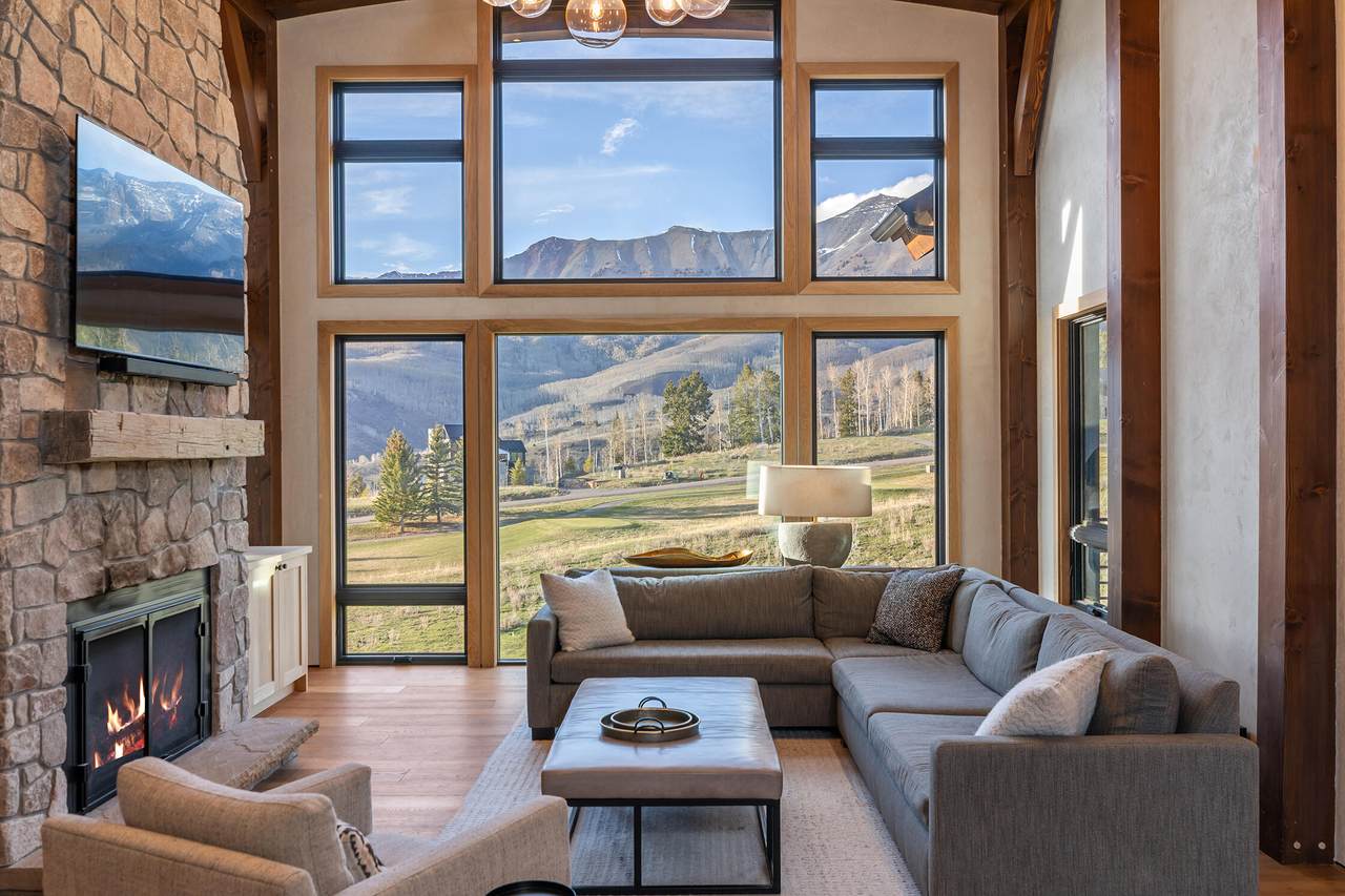 https://bt-photos.global.ssl.fastly.net/telluride/1280_boomver_1_44503-2.jpg