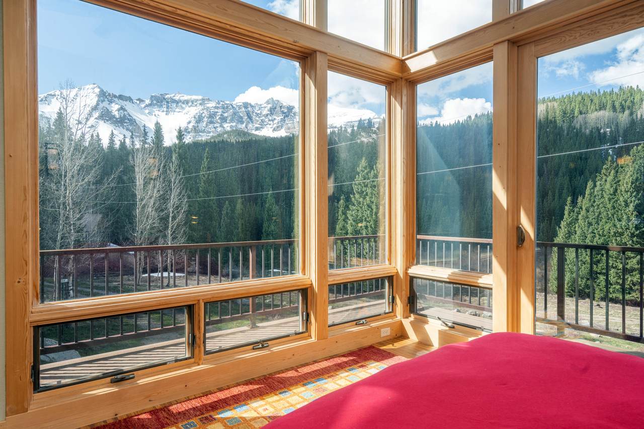 135 Marmot Way - Photo 1