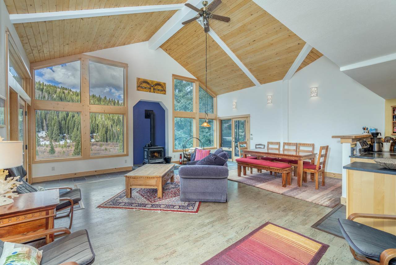 https://bt-photos.global.ssl.fastly.net/telluride/1280_boomver_1_44522-2.jpg