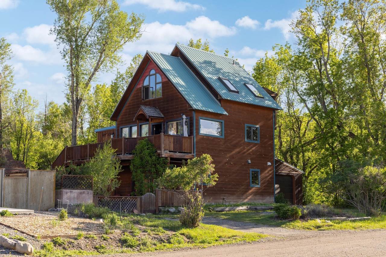 https://bt-photos.global.ssl.fastly.net/telluride/1280_boomver_1_44530-2.jpg