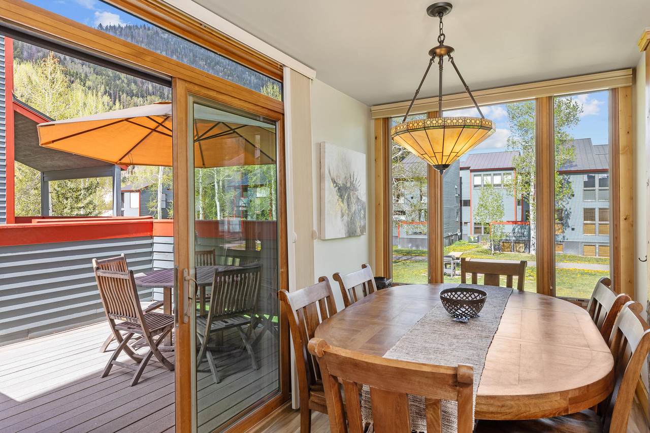 https://bt-photos.global.ssl.fastly.net/telluride/1280_boomver_1_44532-2.jpg
