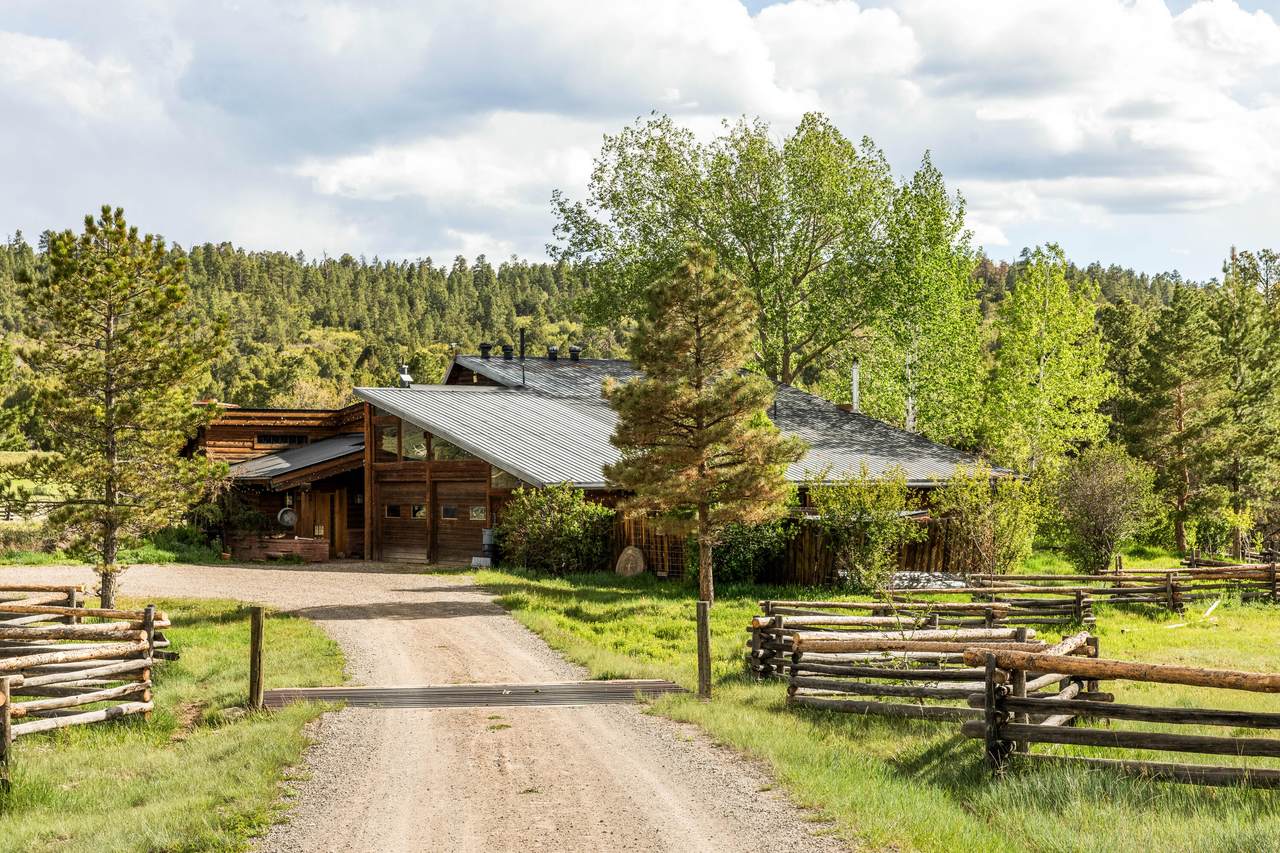 https://bt-photos.global.ssl.fastly.net/telluride/1280_boomver_1_44535-2.jpg