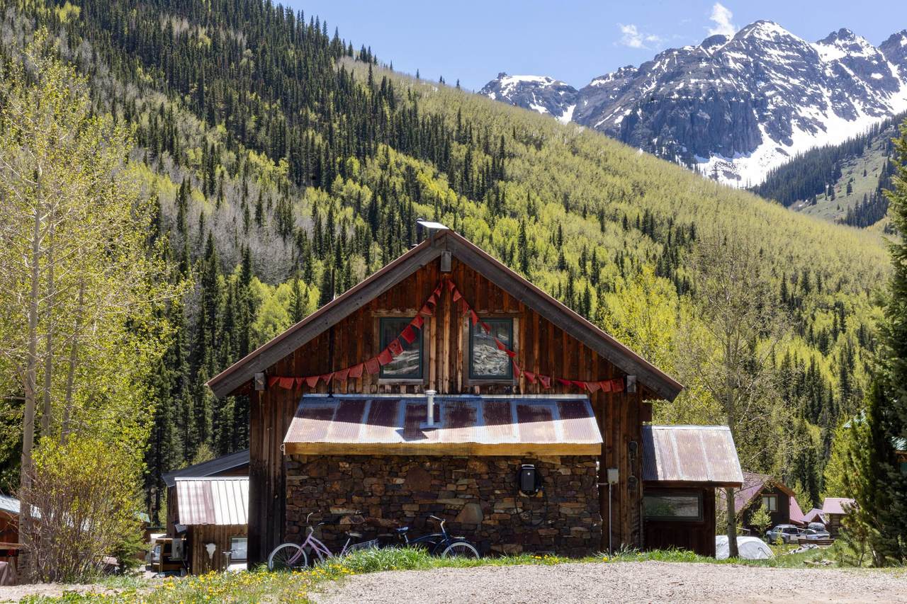 https://bt-photos.global.ssl.fastly.net/telluride/1280_boomver_1_44542-2.jpg