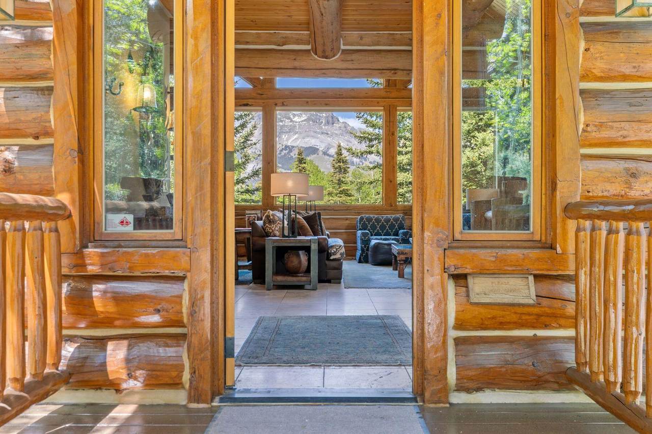 https://bt-photos.global.ssl.fastly.net/telluride/1280_boomver_1_44544-2.jpg