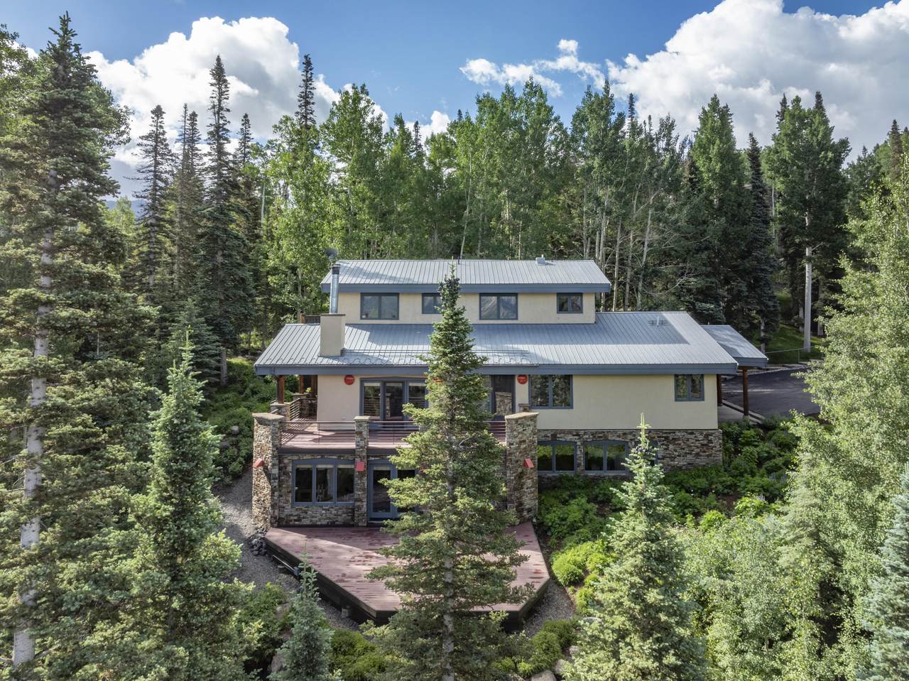 https://bt-photos.global.ssl.fastly.net/telluride/1280_boomver_1_44582-2.jpg