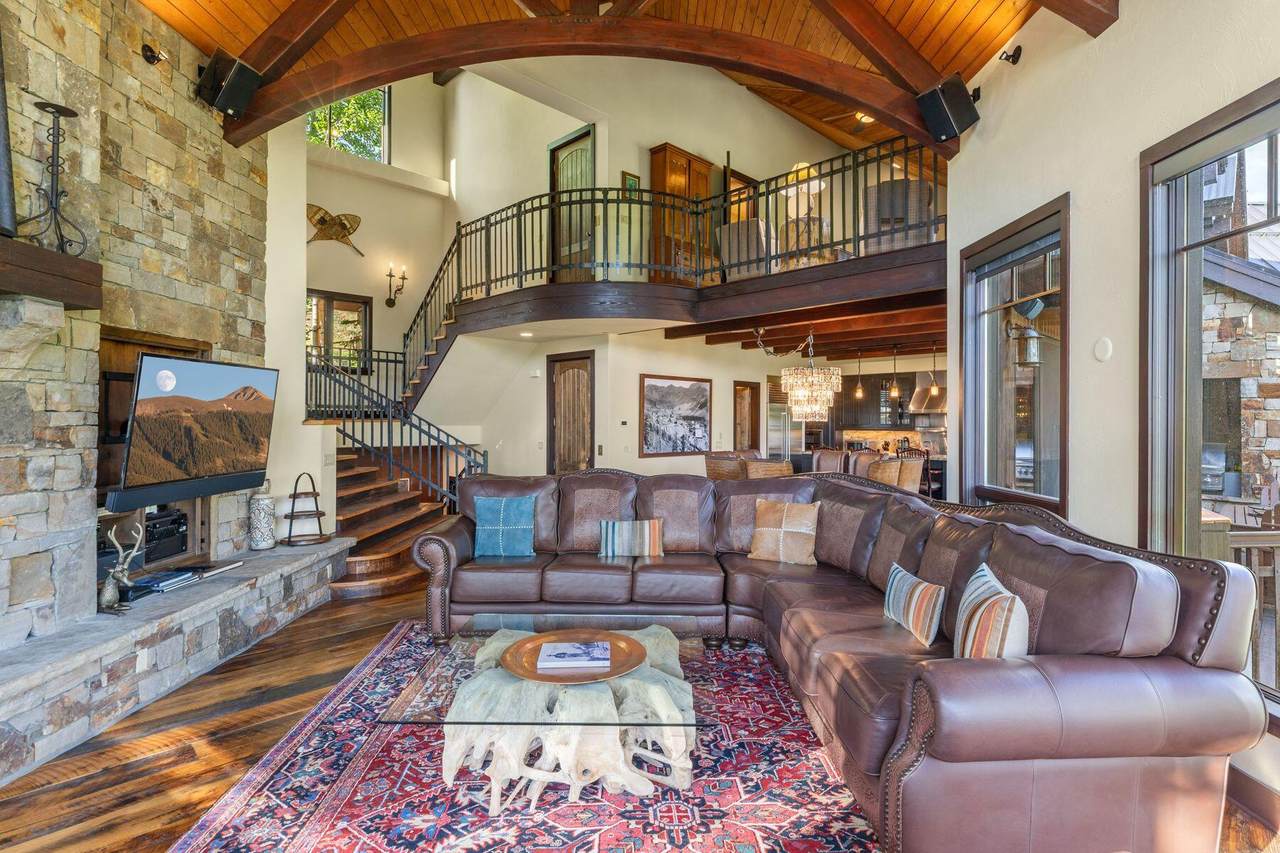 https://bt-photos.global.ssl.fastly.net/telluride/1280_boomver_1_44589-2.jpg