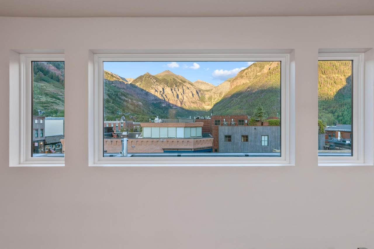 https://bt-photos.global.ssl.fastly.net/telluride/1280_boomver_1_44623-2.jpg
