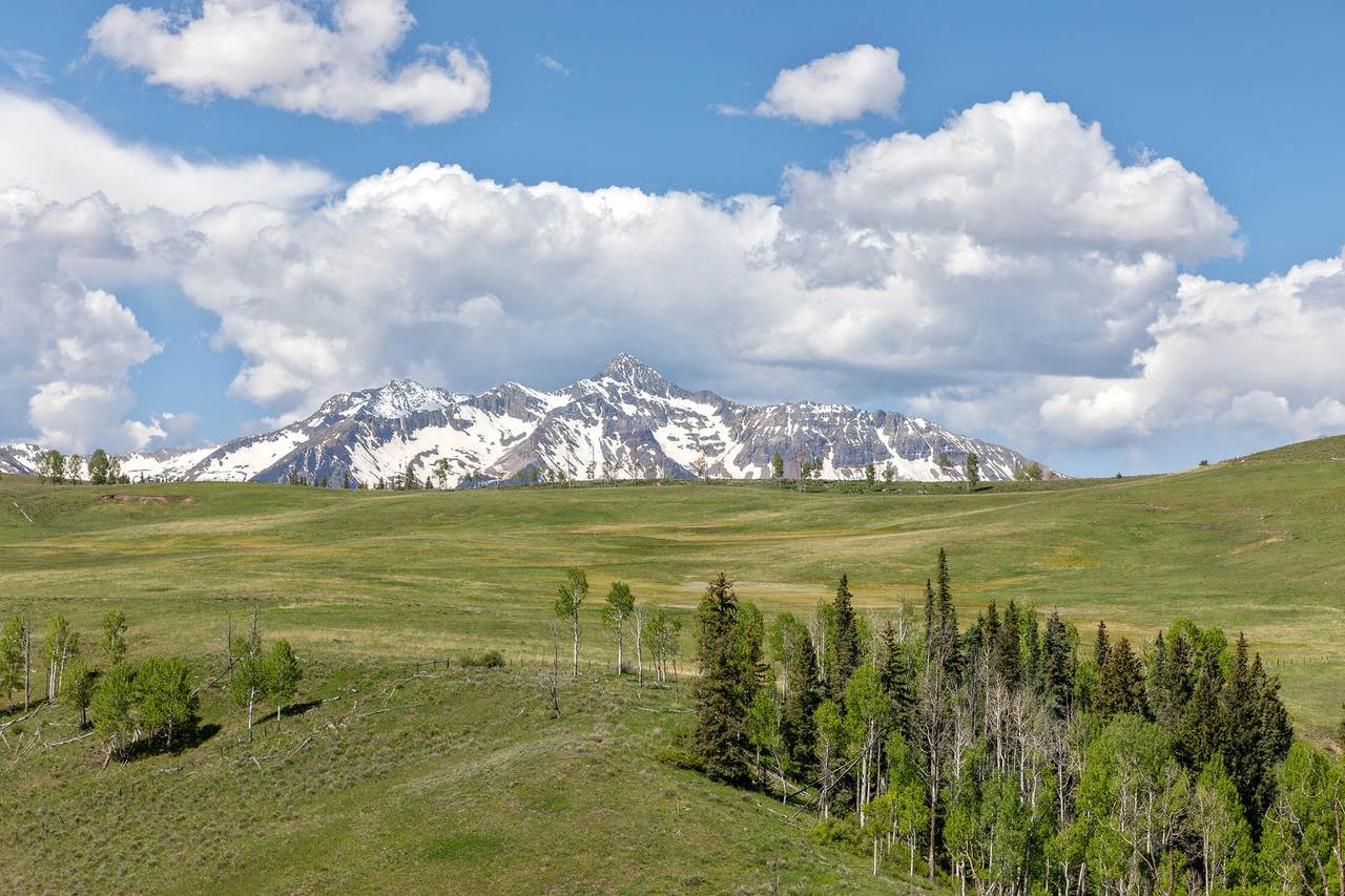 https://bt-photos.global.ssl.fastly.net/telluride/1280_boomver_1_44633-2.jpg
