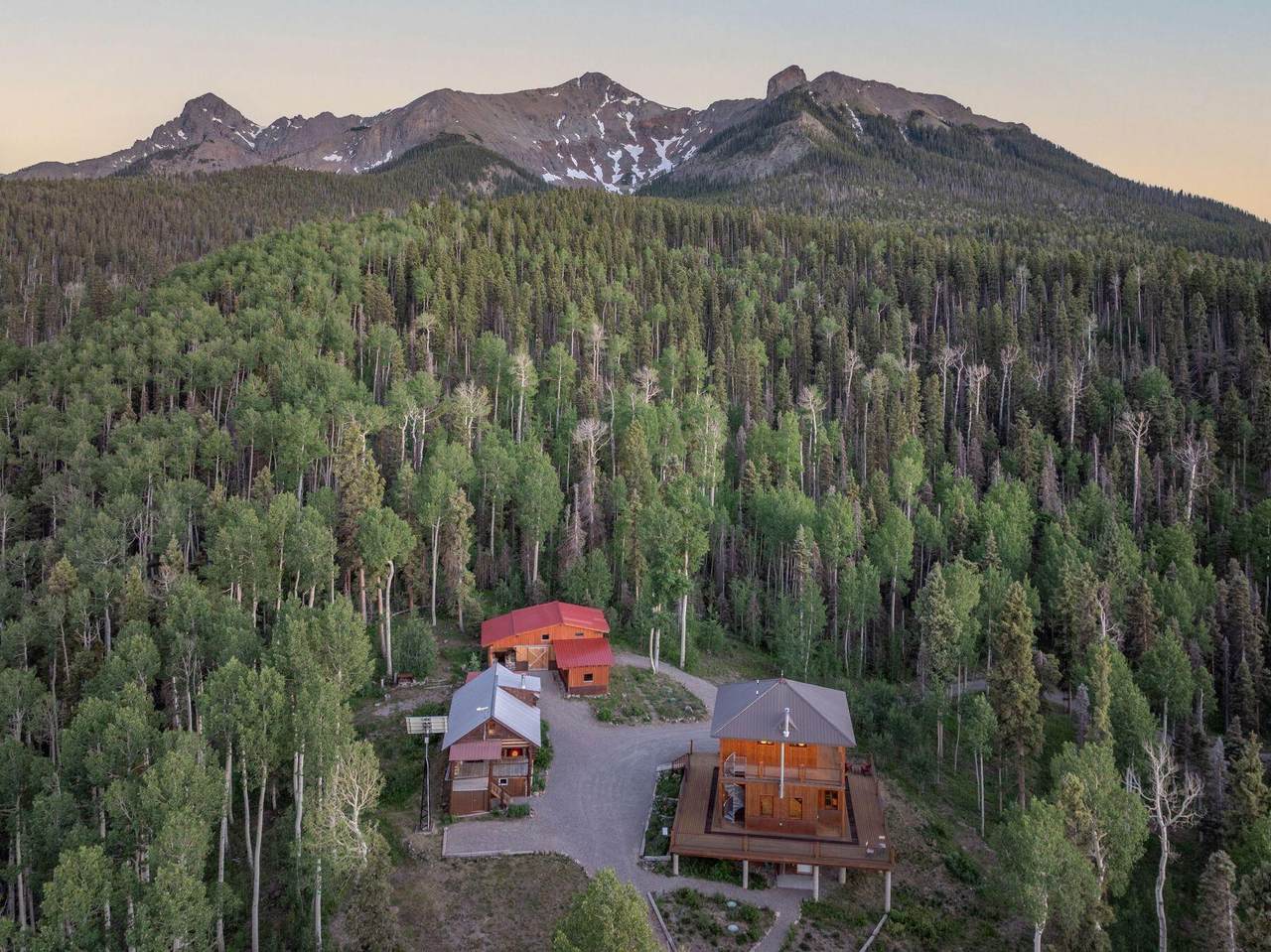 https://bt-photos.global.ssl.fastly.net/telluride/1280_boomver_1_44650-2.jpg