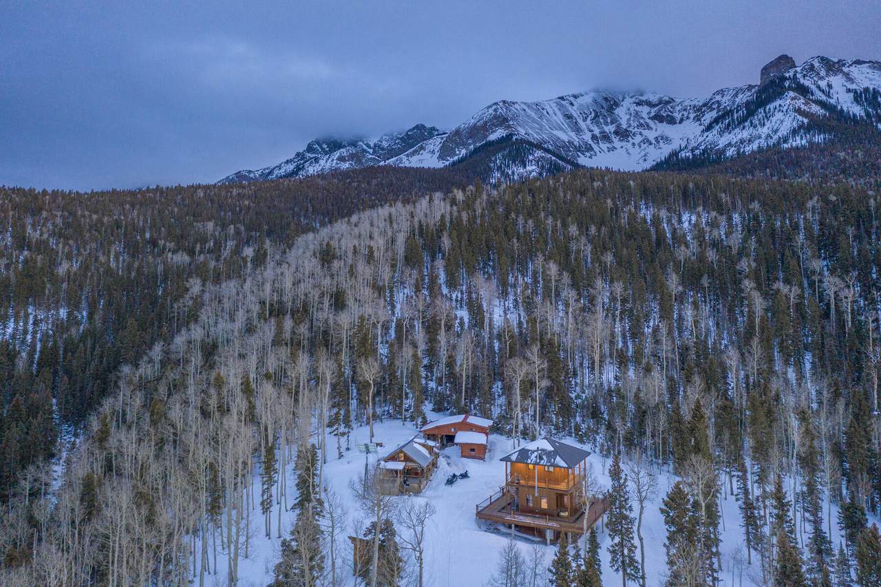 https://bt-photos.global.ssl.fastly.net/telluride/1280_boomver_1_44650-2.jpg