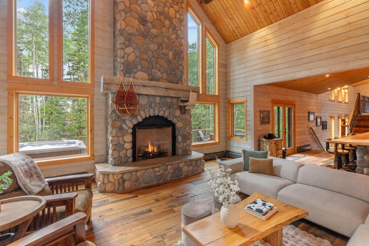 https://bt-photos.global.ssl.fastly.net/telluride/1280_boomver_1_44667-2.jpg