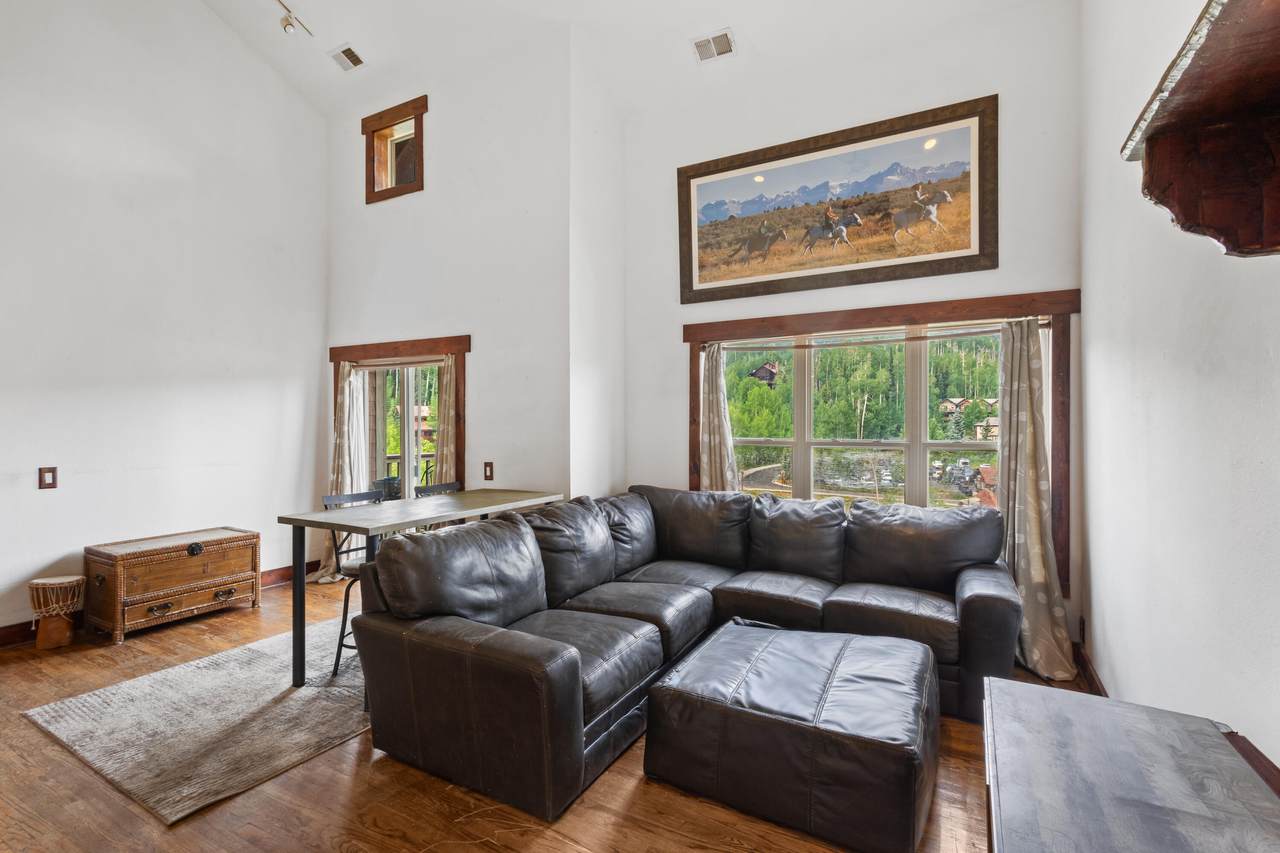 327 Adams Ranch Road - Photo 1