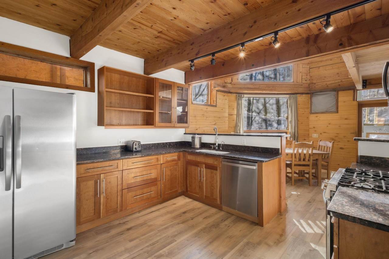 https://bt-photos.global.ssl.fastly.net/telluride/1280_boomver_1_44679-2.jpg