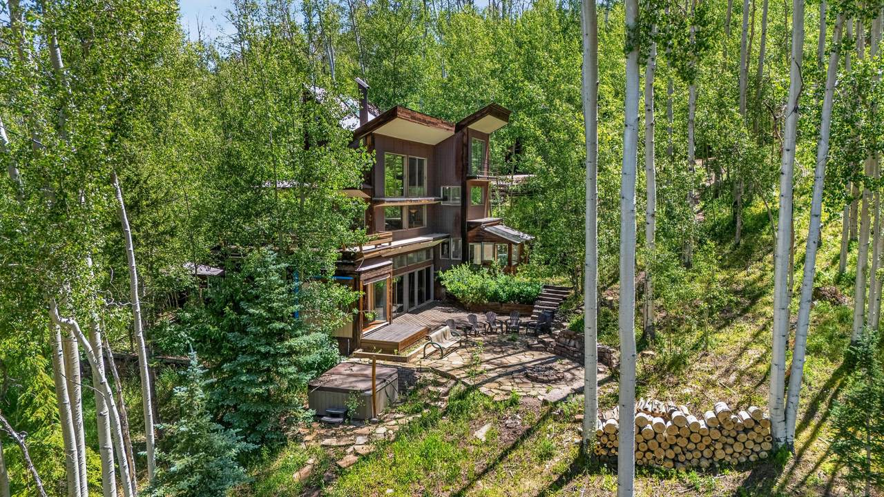 https://bt-photos.global.ssl.fastly.net/telluride/1280_boomver_1_44682-2.jpg