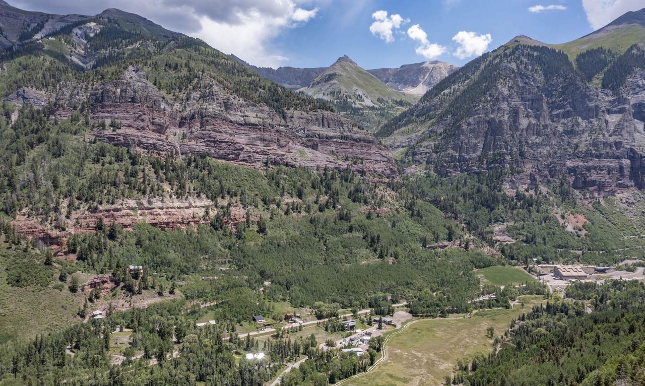 https://bt-photos.global.ssl.fastly.net/telluride/1280_boomver_1_44683-2.jpg