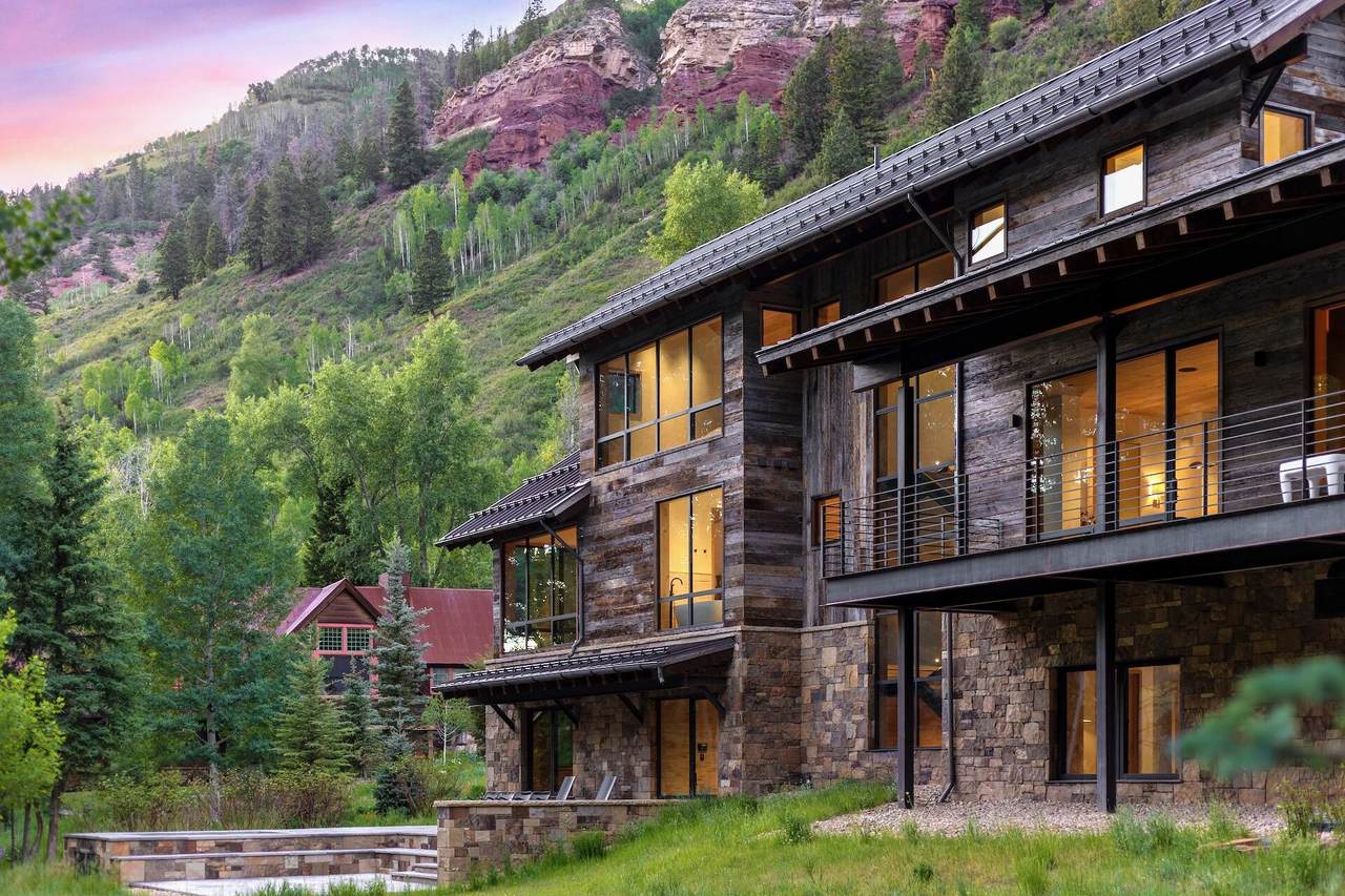 https://bt-photos.global.ssl.fastly.net/telluride/1280_boomver_1_44688-2.jpg