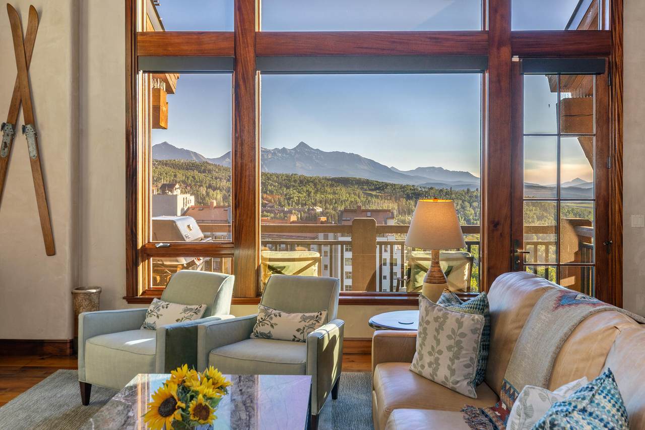 https://bt-photos.global.ssl.fastly.net/telluride/1280_boomver_1_44698-2.jpg